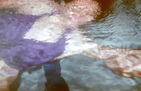 melancholik because taking pictures underwater is fun