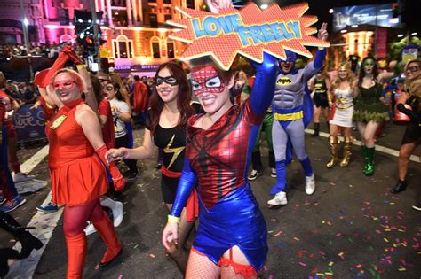 drag queens dancers celebrate sydney s gay mardi gras