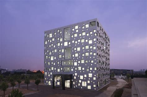 gallery  cube tube  jinhua sako architects