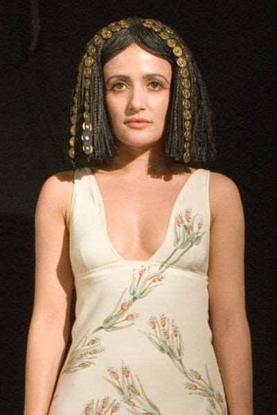 cleopatra no era egipcia aunque cleopatra vii nació en alejandría en