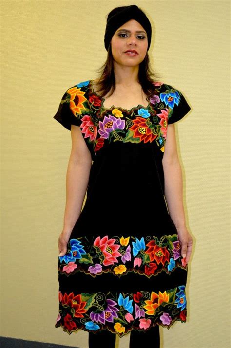 Mexican Embroidered Dress Huipil From Yucatan By Vtgantiques 180