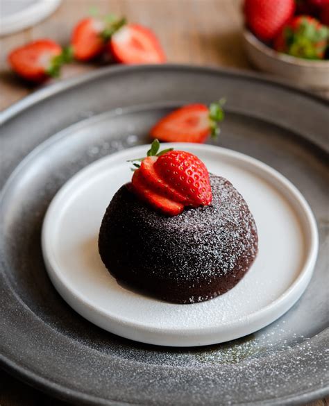 chocolate lava cake easy  ingredient recipe kirbies cravings