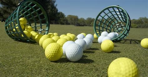 difference  hard soft golf balls livestrongcom