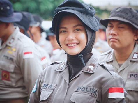 Mengenal Briptu Imah Polwan Cantik Yang Akan Bertugas