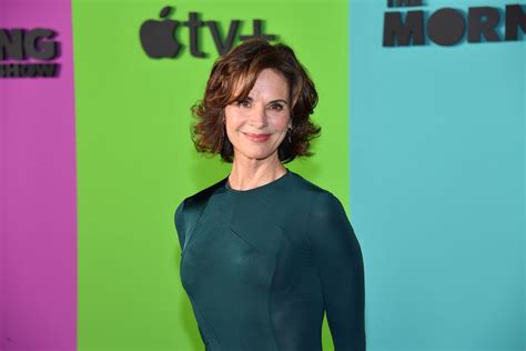 award winning journalist elizabeth vargas reveals that recovery from