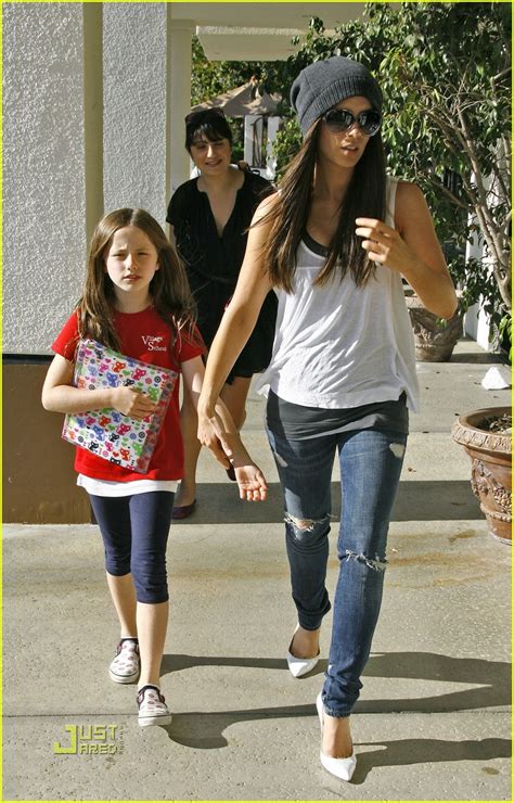 Kate Beckinsale Is Lovin Lily Photo 1463751 Photos Just Jared