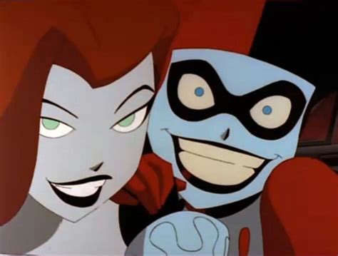 examining friendship and romance between harley quinn and