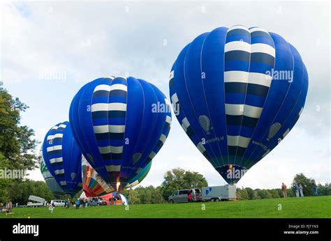 Oldenzaal Netherlands August 19 2015 Hot Air Balloons Taking Off