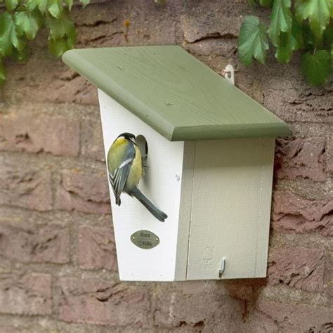 choose  position nest boxes  garden birds   wildlifecouk
