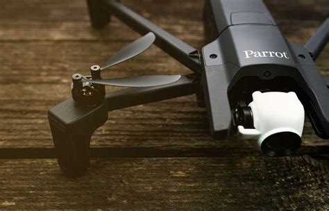 parrot  riis partner  develop ai programs  anafi drone platform riis