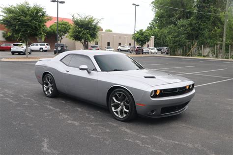 dodge challenger sxt  rwd wnav  sale  auto collection stock