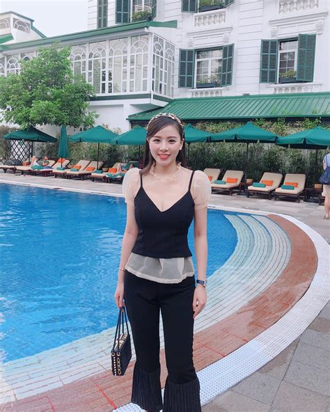 phuong lan nguyen big boobs bikini picture and photo