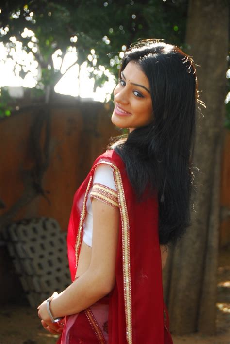 indian actress galleri anchal sabharwal  stills anchal sabharwal latest pictures