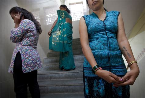 Indian Prostitutes’ New Autonomy Imperils Aids Fight