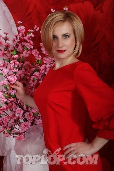 nice miss irina 49 yrs old from khmelnytskyi ukraine i am a kind