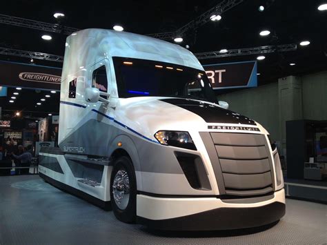 concept trucks  shaping  future  trucking