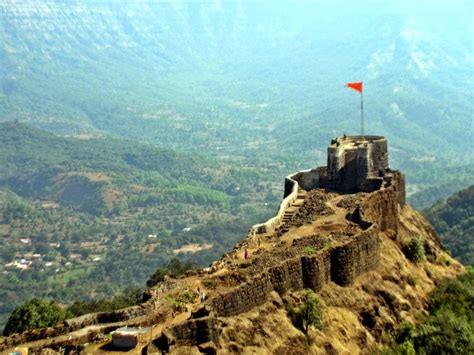 swadesh forts  india pratapgadh