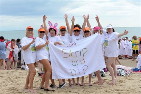 Hundreds Of Women Strip Off For Cancer Charity Skinny Dip Aol