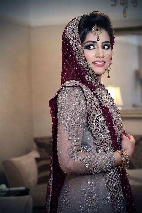 Pin By Shaadi Inspiration On Bridal Lookbook Asian Bridal Dresses