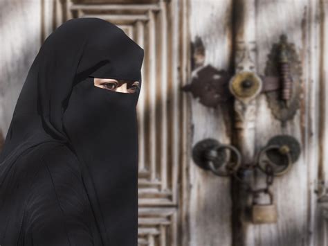 Muslim Face Veil Ban For Workers Is Not Discriminatory