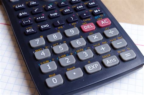 calculator calculatorknopen de aantallen op de knopen van de calculator het apparaat om te