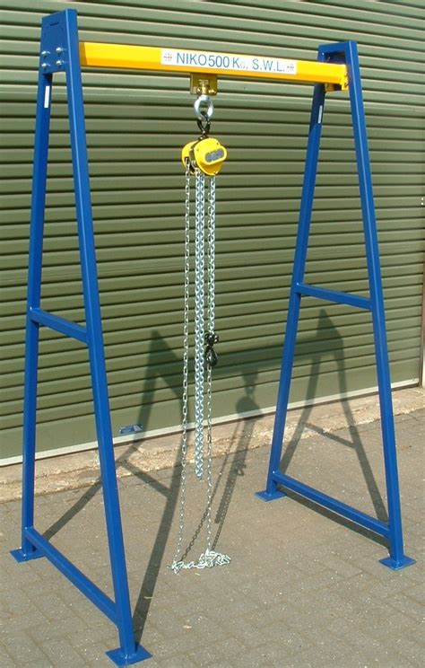 frame lifting equipment