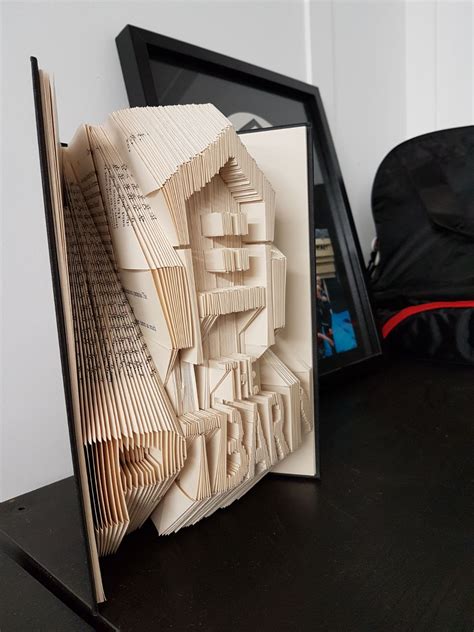 folded pages rwoahdude