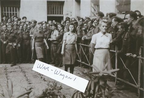 Ww Ii Usa Photo German Female Ss Guards 1945 Irma Grese Ebay