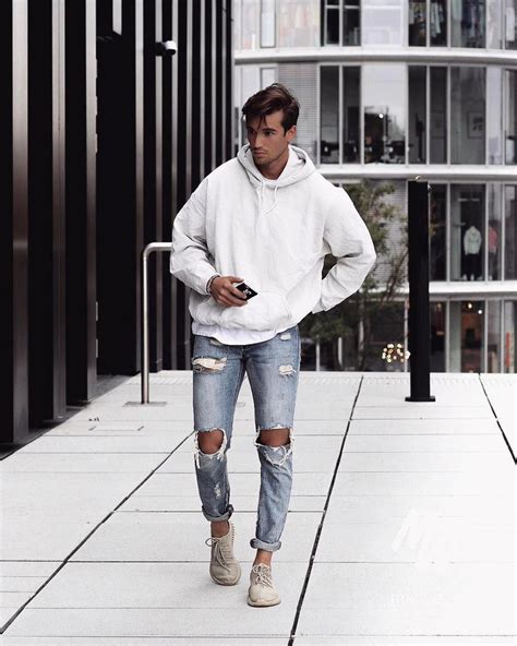 Mens Street Style White Hoodie Sweatshirt Ripped Jeans Sneaker