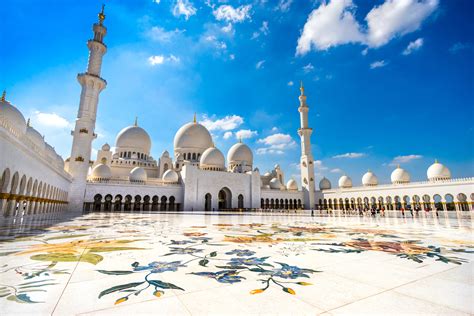sheikh zayed grand mosque  abu dhabi  reopened  visitors    attractions