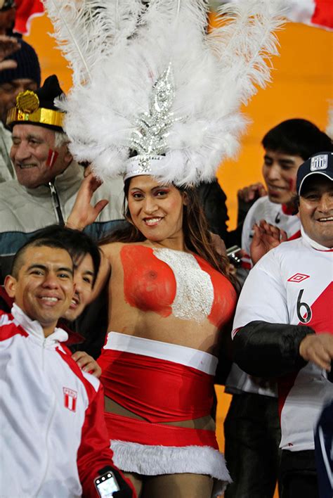 Aficionadas Peruanas Calientan La Copa America Sin Censura Juventud