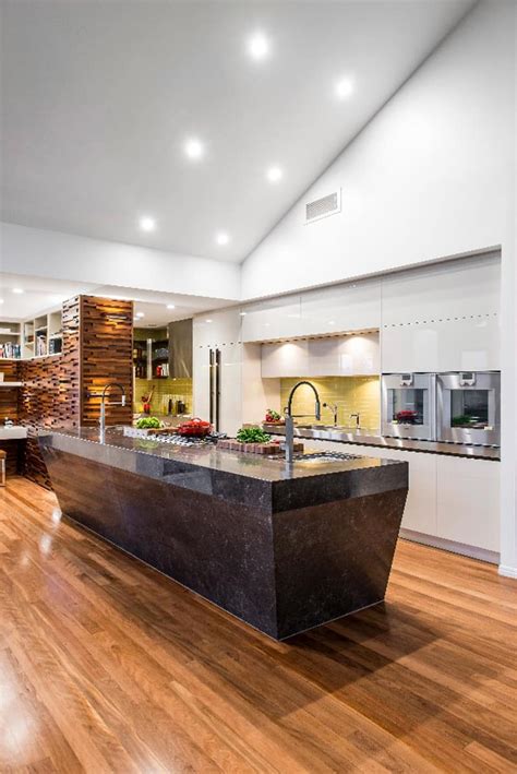 beautiful kitchen  modern touch  overwhelming  space