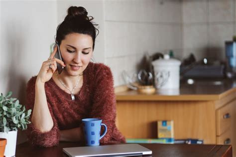 bellen naar de eu wordt goedkoper consumentenbond