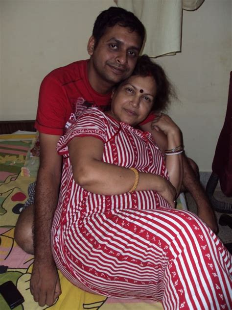 kerela nude bhabhi showing her boobs maxi me bhabhi ki pics