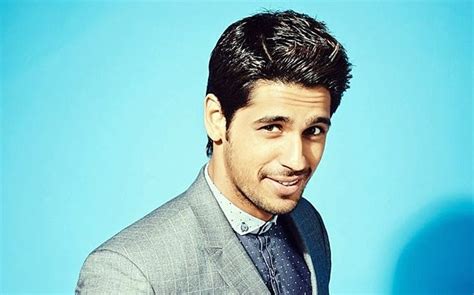 Sidharth Malhotra Will Drop His Underwear On Screen Only On This