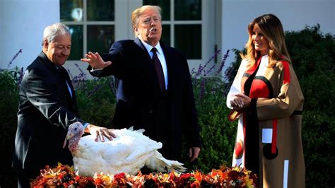 trump pardons turkey a look at the white house s thanksgiving