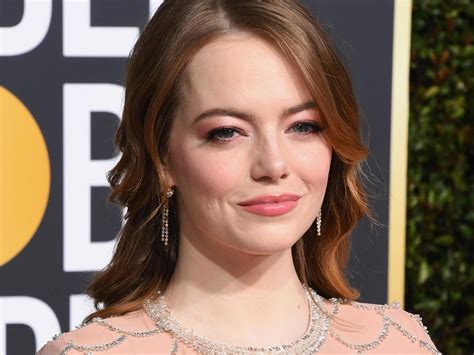 Golden Globes 2019 Emma Stone Apologises For Aloha After