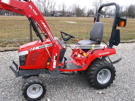 massey ferguson gc  compact tractor front loader
