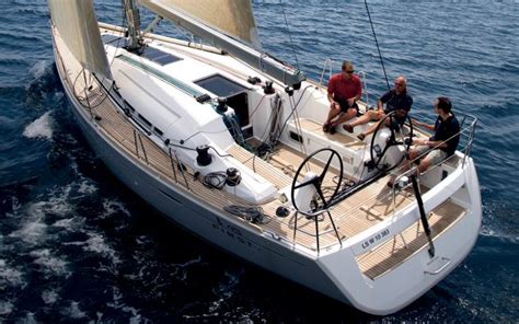 Bénéteau First 45 Review From The Archive Yachting World