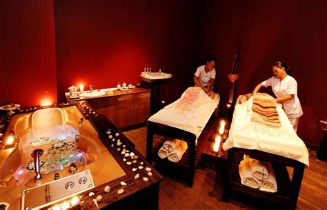 premium beautiful hong kong    spa massage happy