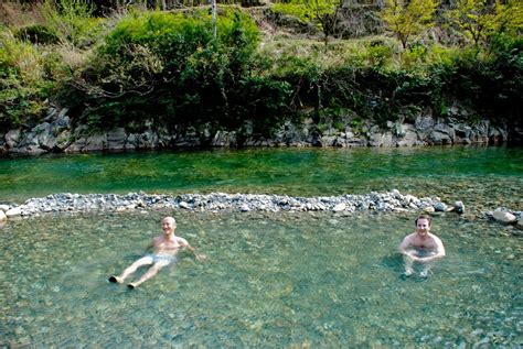 how to onsen japanese etiquette 101 insidejapan blog