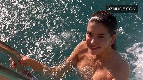 phoebe cates sexy all nude in fast times at ridgemont high
