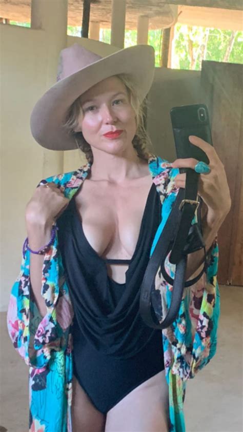 jewel kilcher  celebmafia