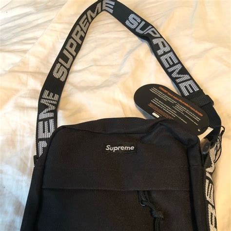 supreme shoulder bag bags shoulder bag black shoulder bag