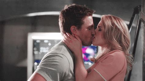 Oliver And Felicity Sex Scenes {320 520} Youtube