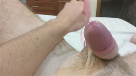 handsfree prostate milking oozing precum and a huge flow