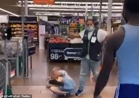 Moment Elderly Man Refusing To Wear A Mask Fights His Way