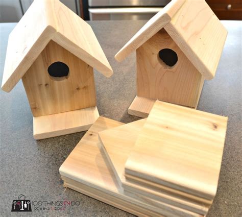 build  homemade frugal birdhouse project  homestead survival