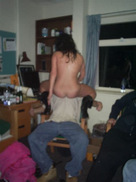 striptease in dorm room redbust