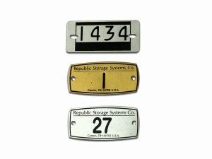 numbered tags metallics